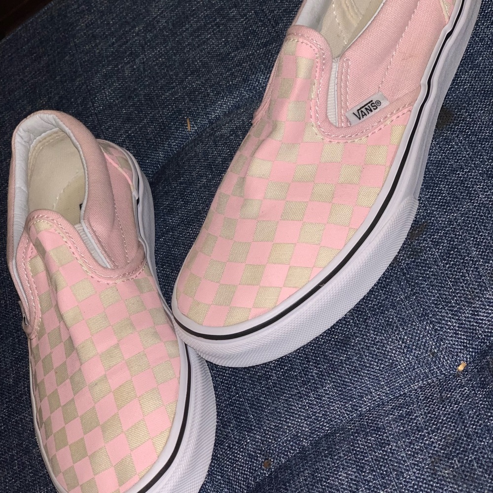 Vans wore only once